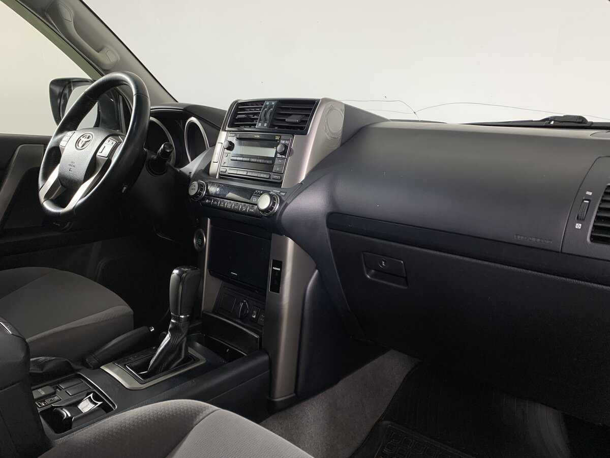 Toyota Land Cruiser Prado, 2011 Фото №14