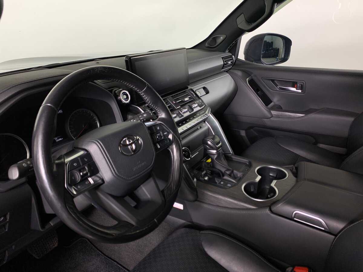 Toyota Land Cruiser, 2021 Фото №11