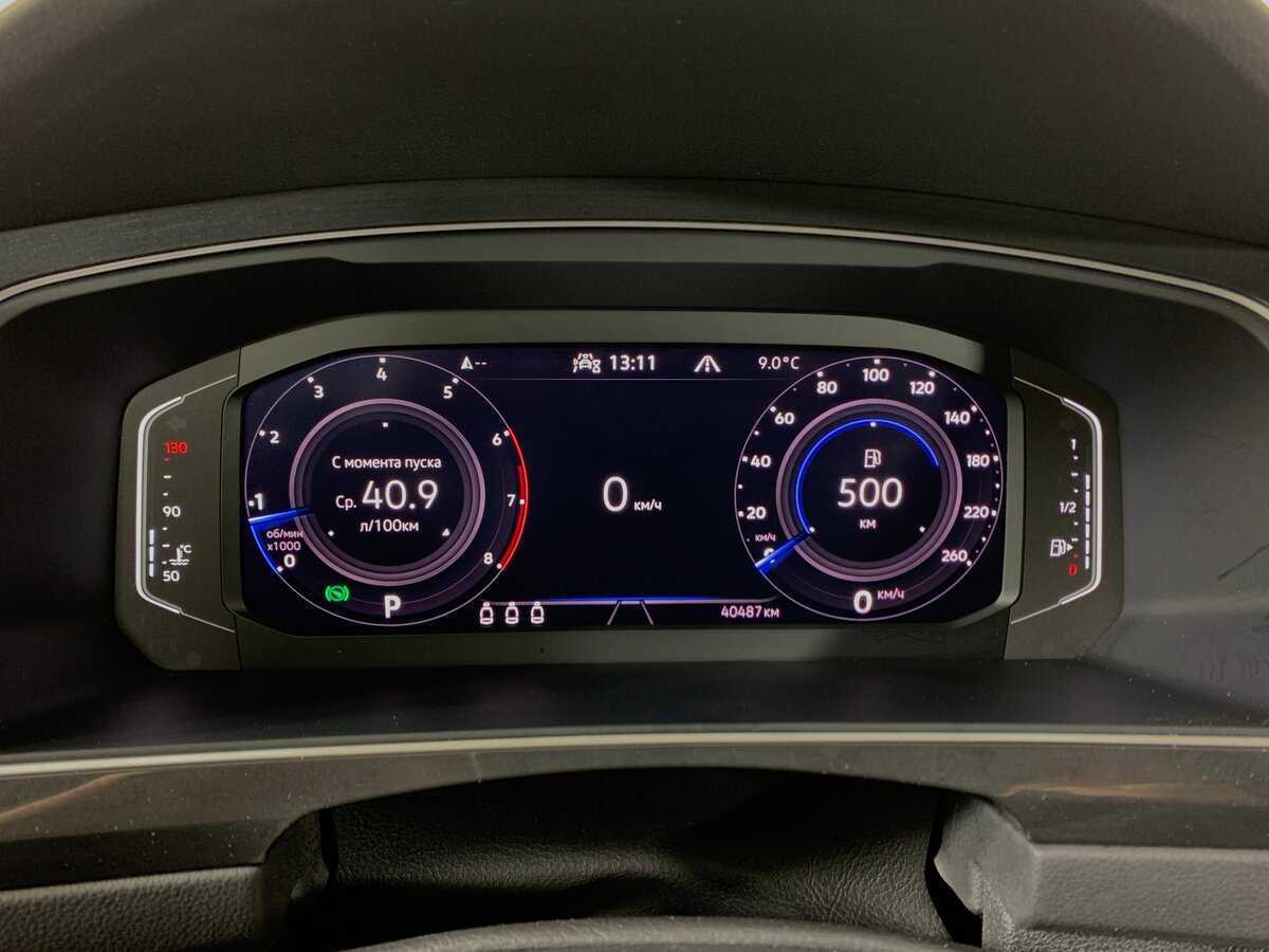 Volkswagen Tiguan, 2021 Фото №15