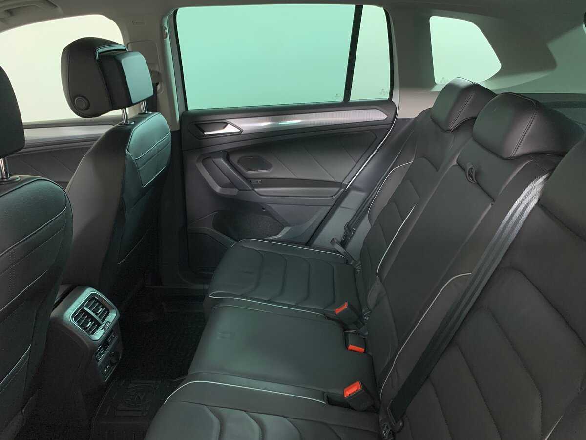 Volkswagen Tiguan, 2021 Фото №19