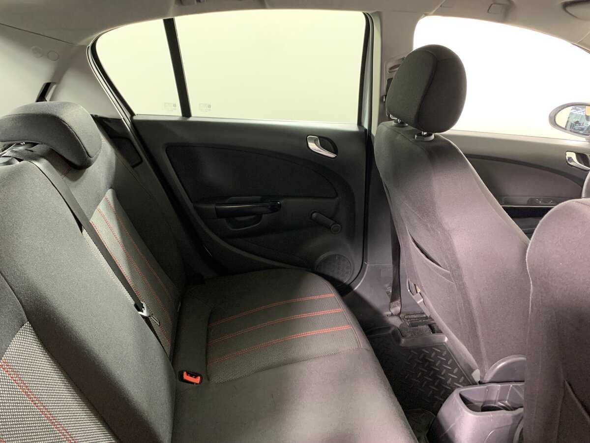 Opel Corsa, 2011 Фото №17