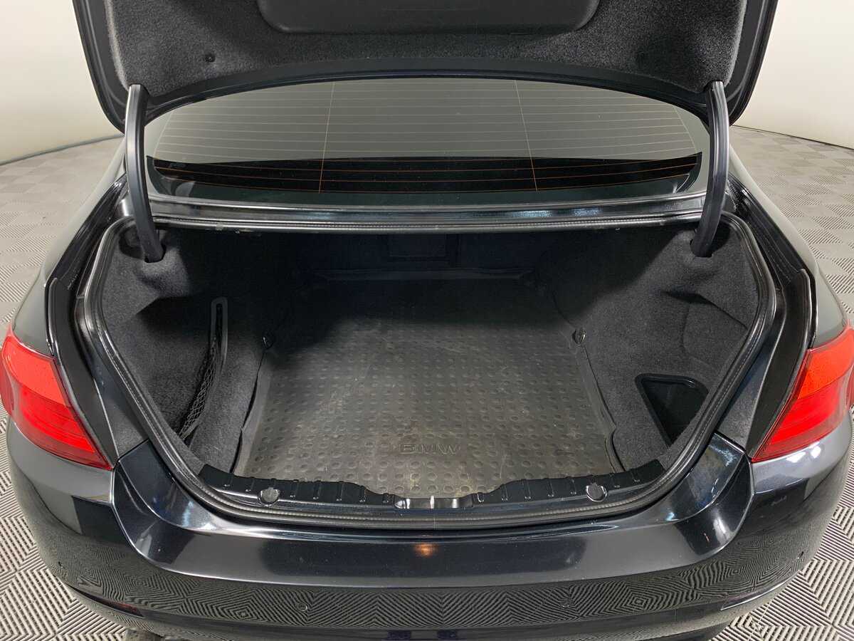 BMW 5 серии 528i, 2012 Фото №20