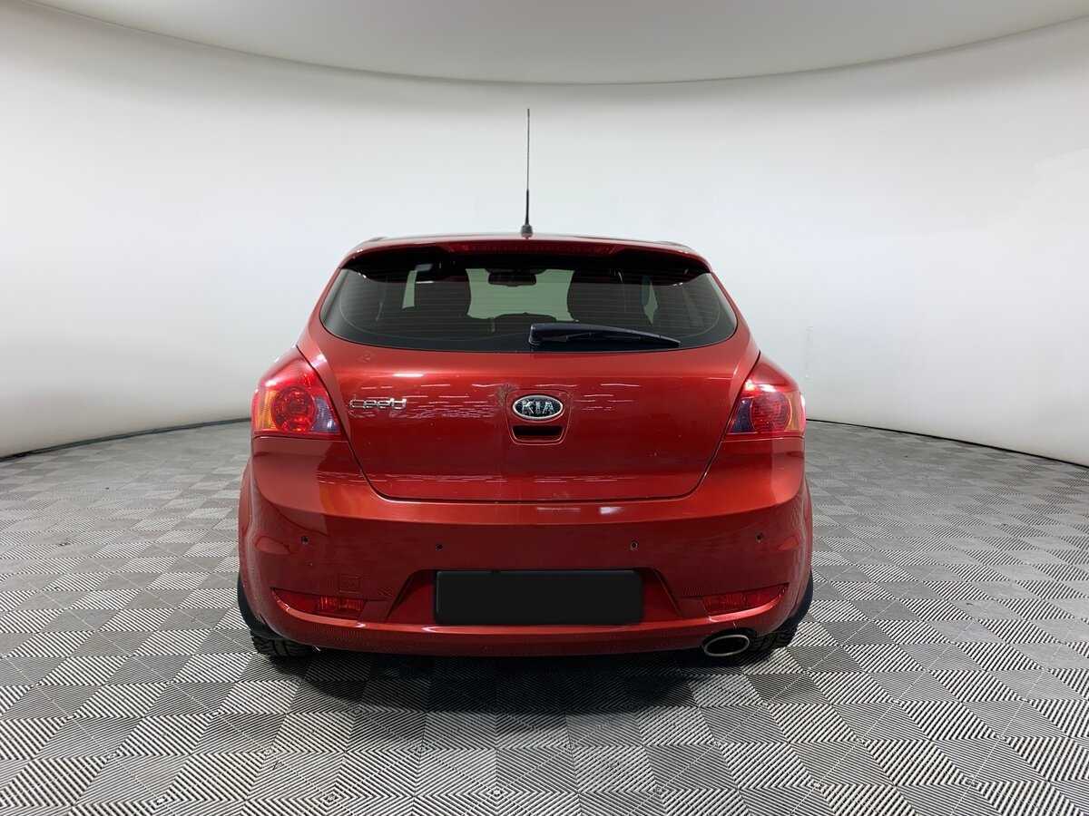 Kia Ceed, 2011 Фото №6