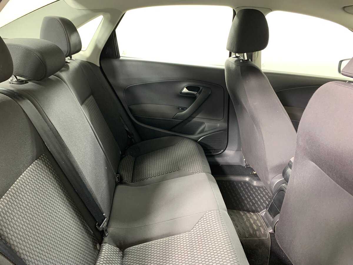 Volkswagen Polo, 2011 Фото №18