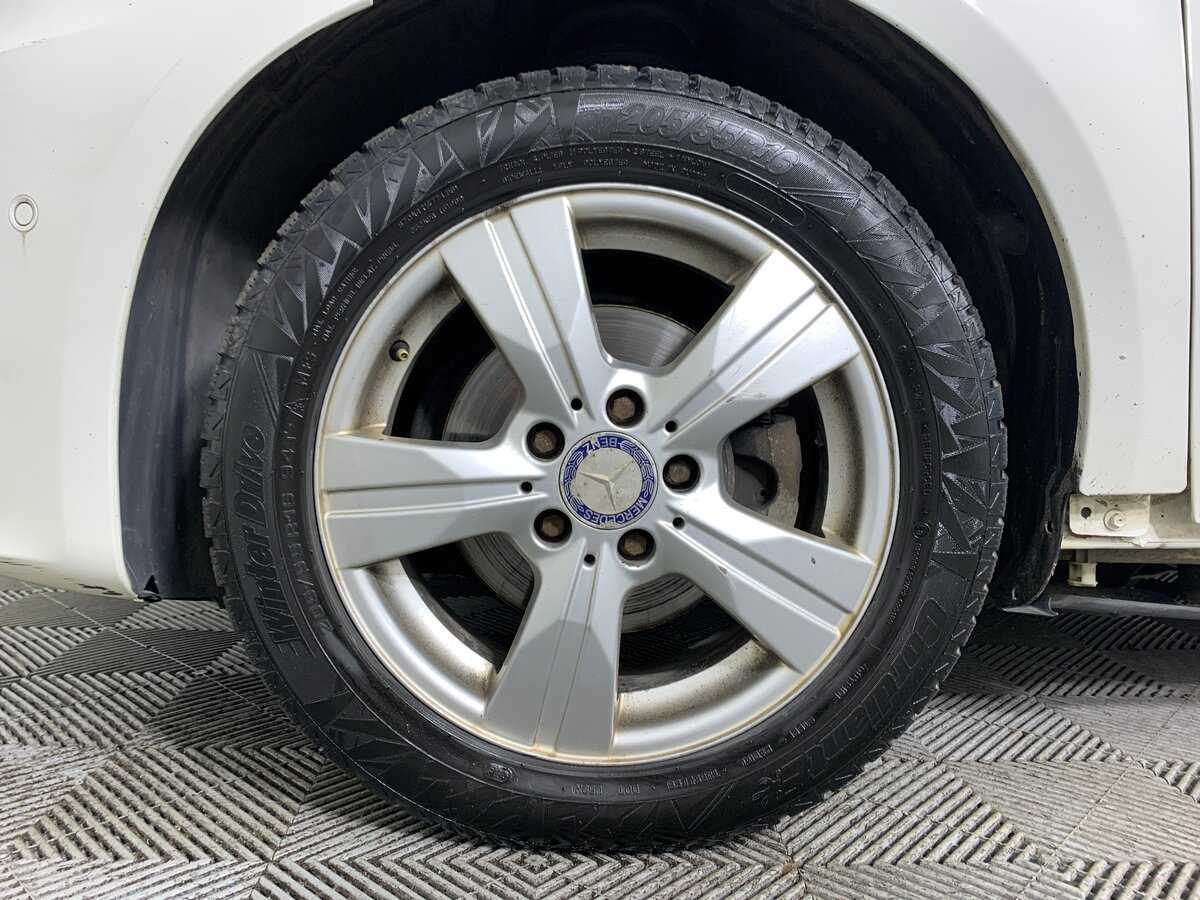 Mercedes-Benz B-Класс 180, 2011 Фото №9