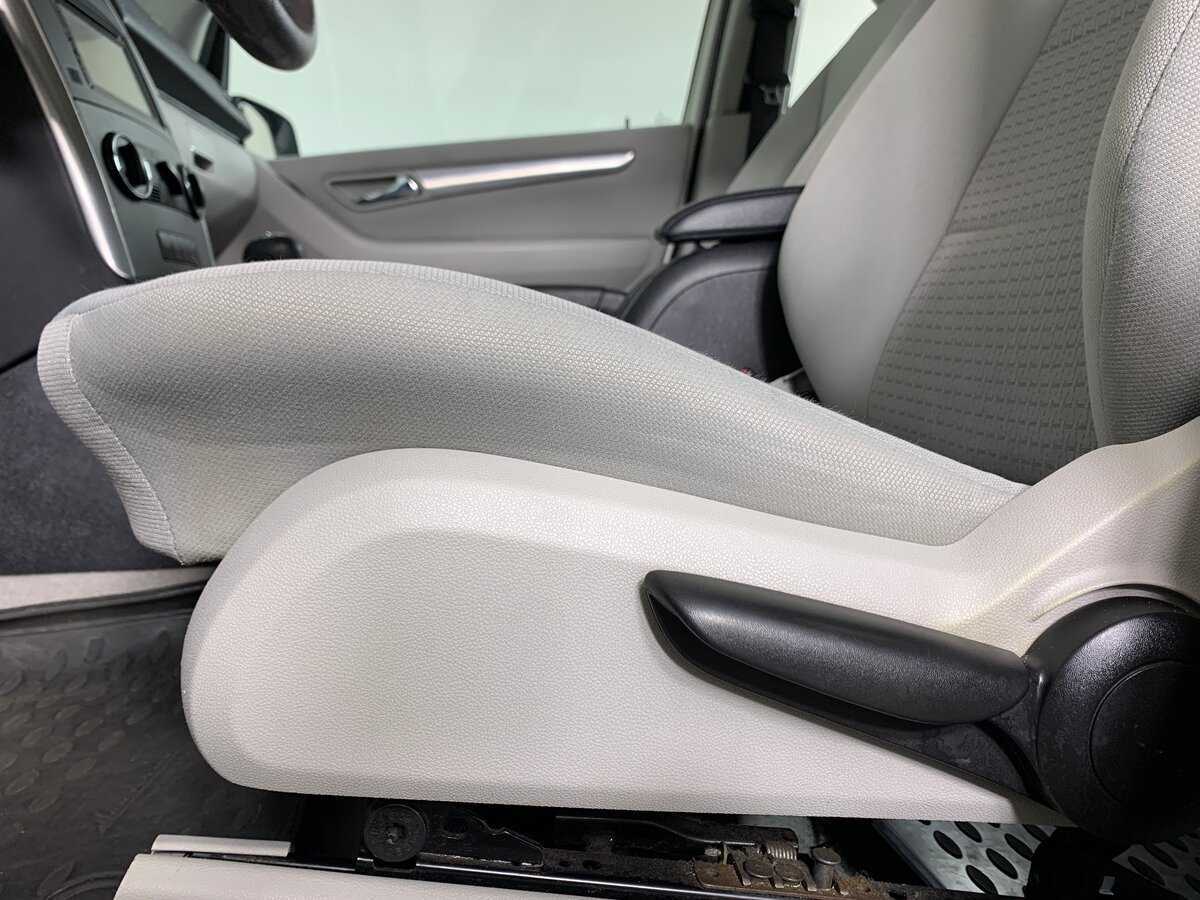 Mercedes-Benz B-Класс 180, 2011 Фото №16