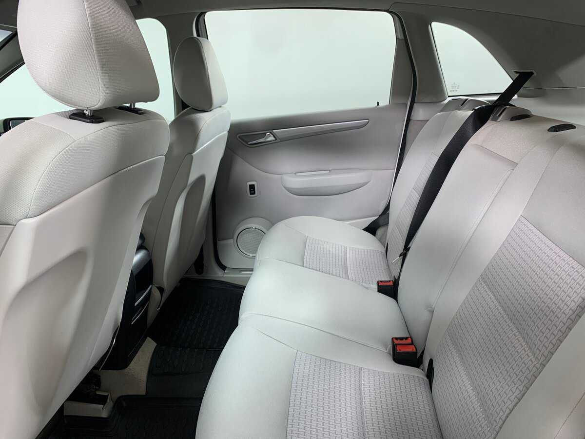 Mercedes-Benz B-Класс 180, 2011 Фото №18