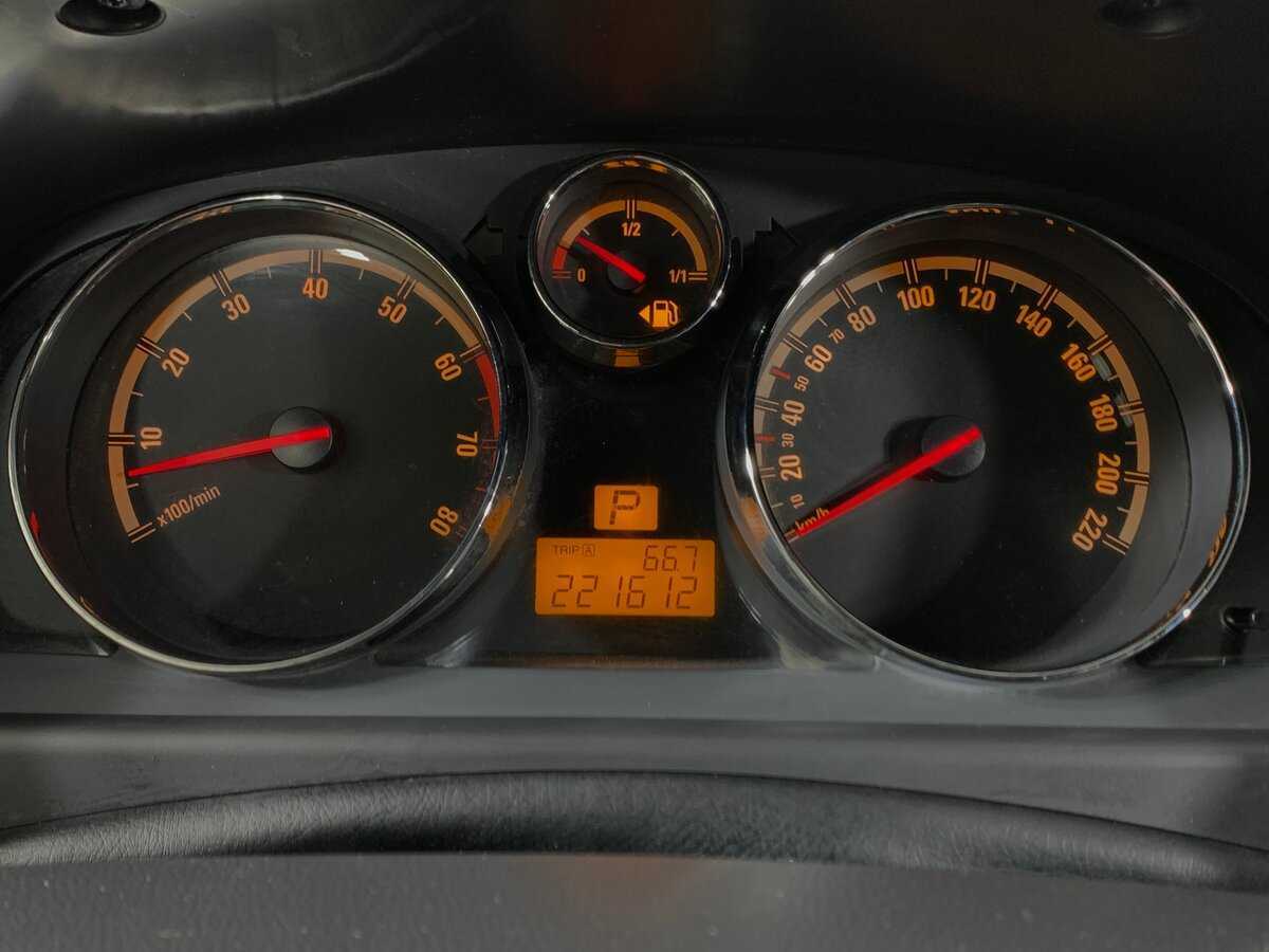 Opel Antara, 2011 Фото №15