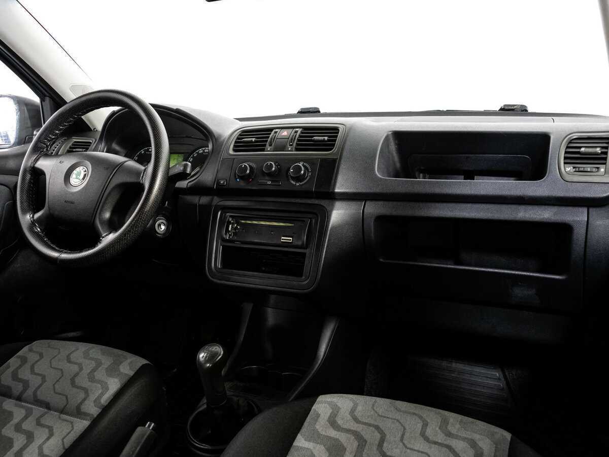 Skoda Fabia, 2008 Фото №9
