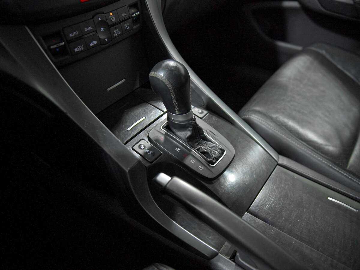 Honda Accord, 2011 Фото №12