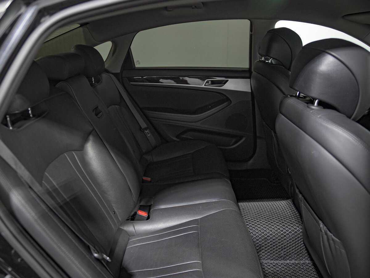 Genesis G80, 2017 Фото №18