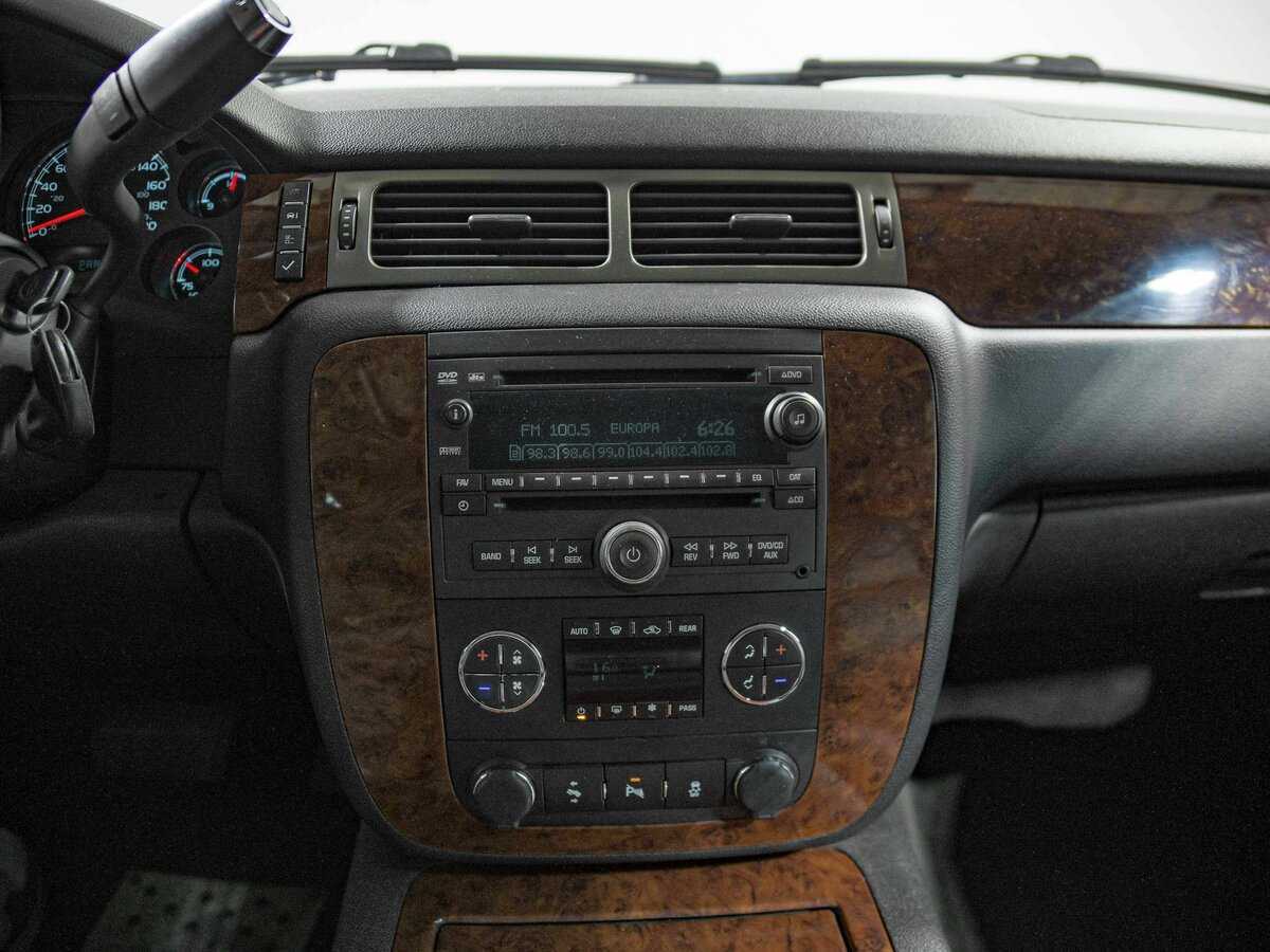 Chevrolet Tahoe 6AT, 2012 Фото №10