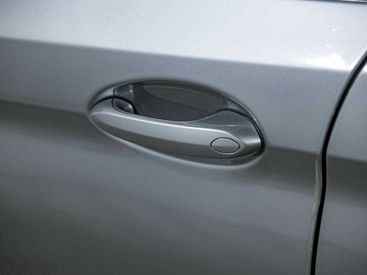 BMW 5 серии 520i, 2019 Фото №25