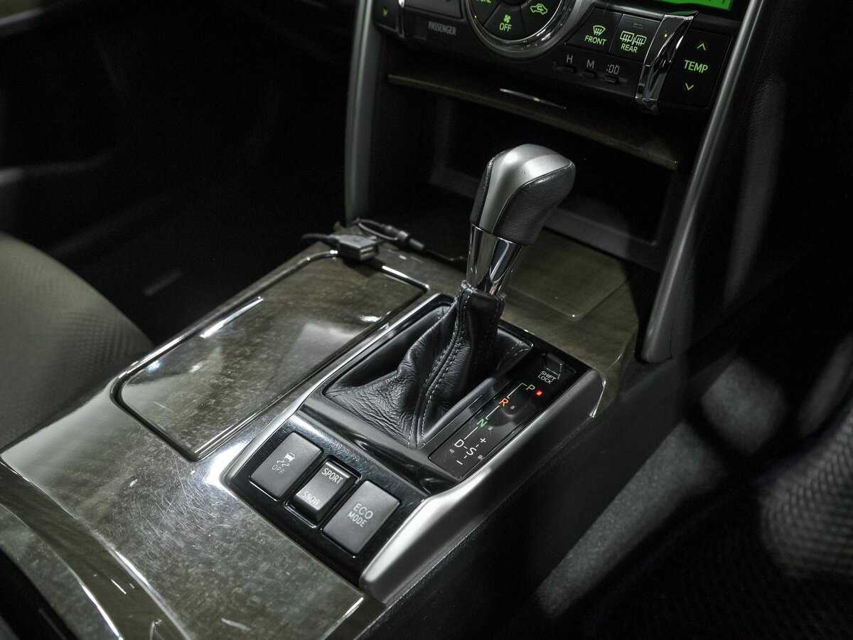 Toyota Mark X, 2016 Фото №11