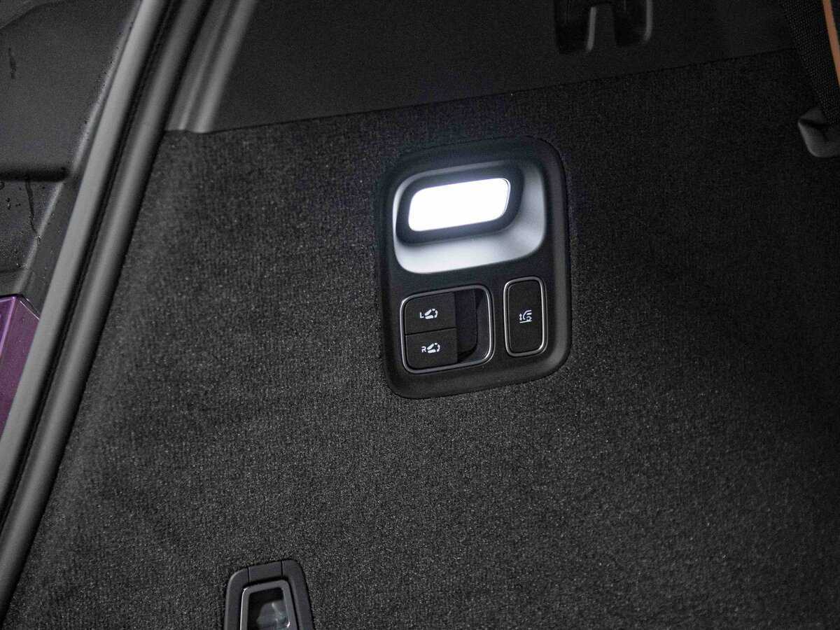 LiXiang L9 52.3 kWh, 2024 Фото №27