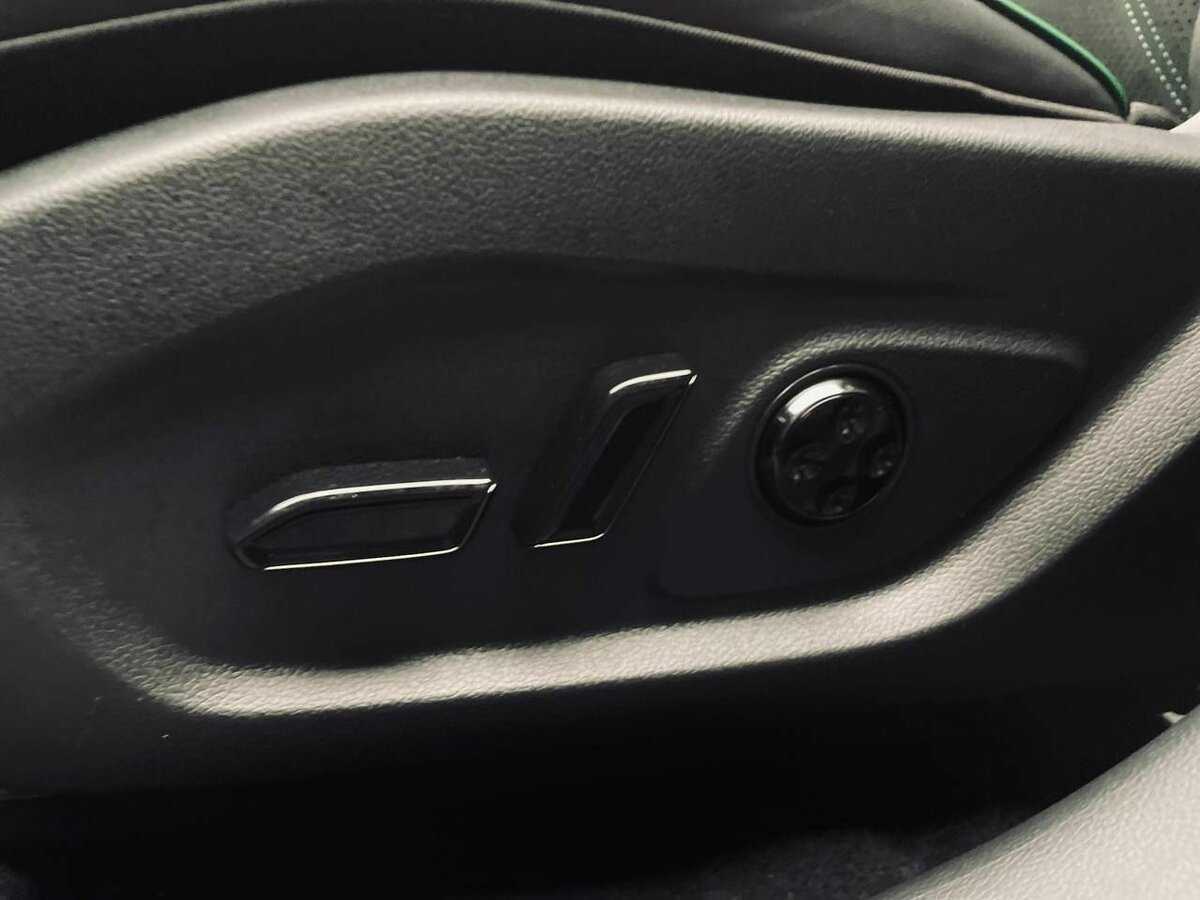 Voyah Free, 2024 Фото №17