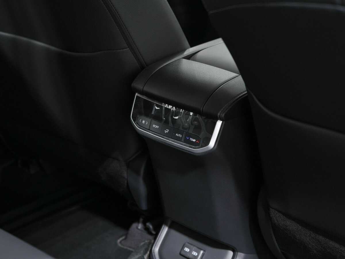 Toyota Highlander, 2022 Фото №21