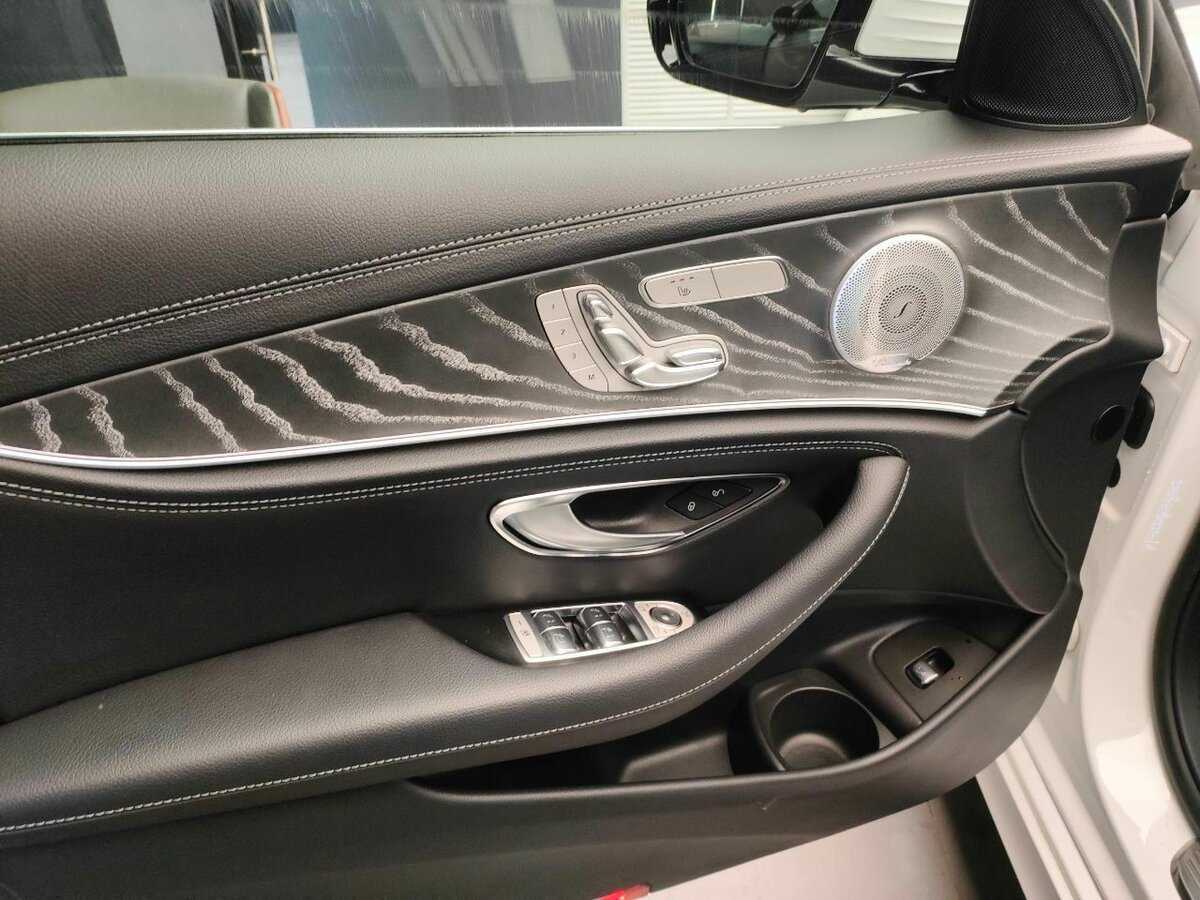 Mercedes-Benz E-Класс 350, 2020 Фото №15