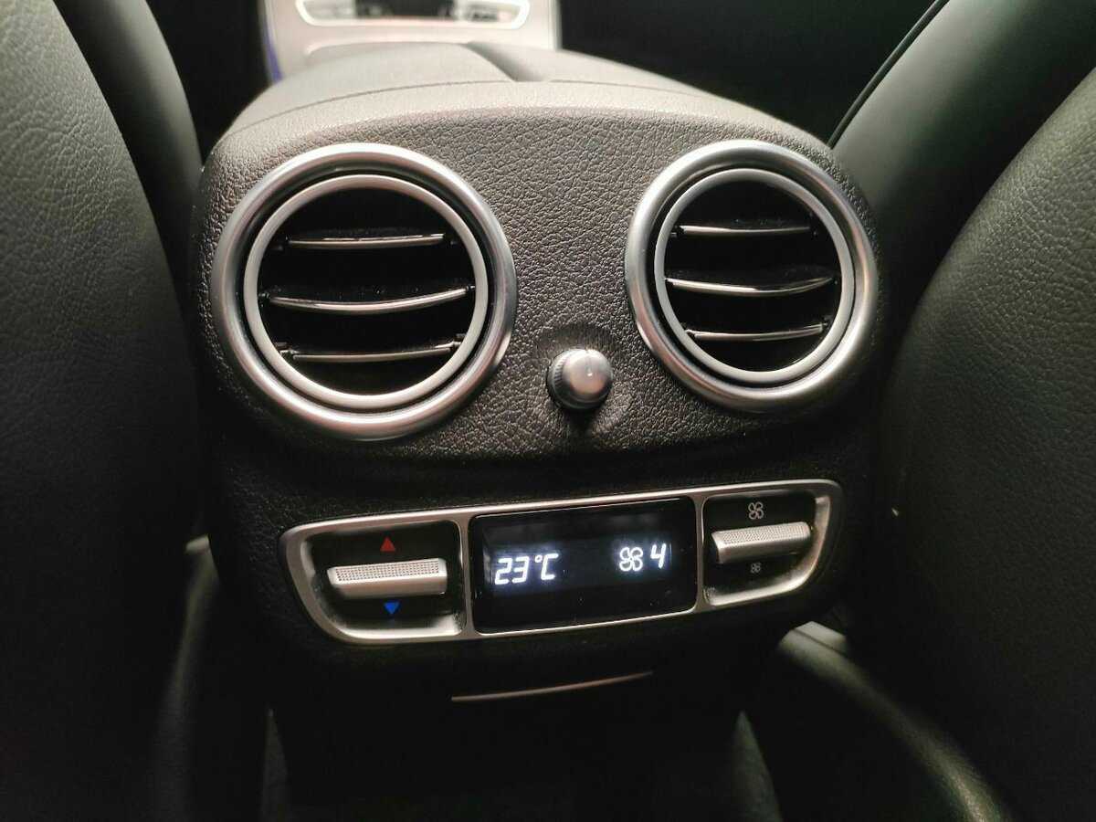 Mercedes-Benz E-Класс 350, 2020 Фото №18