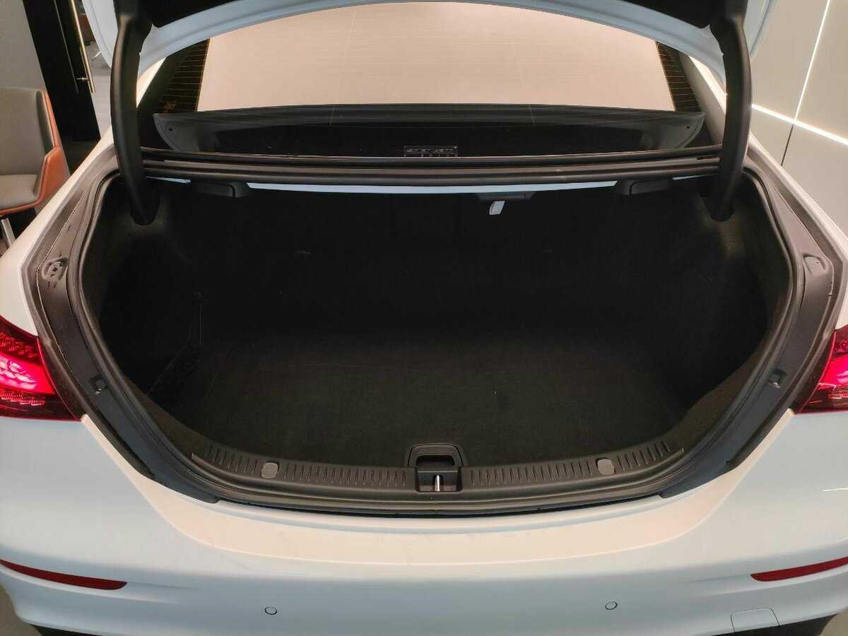 Mercedes-Benz E-Класс 350, 2020 Фото №25