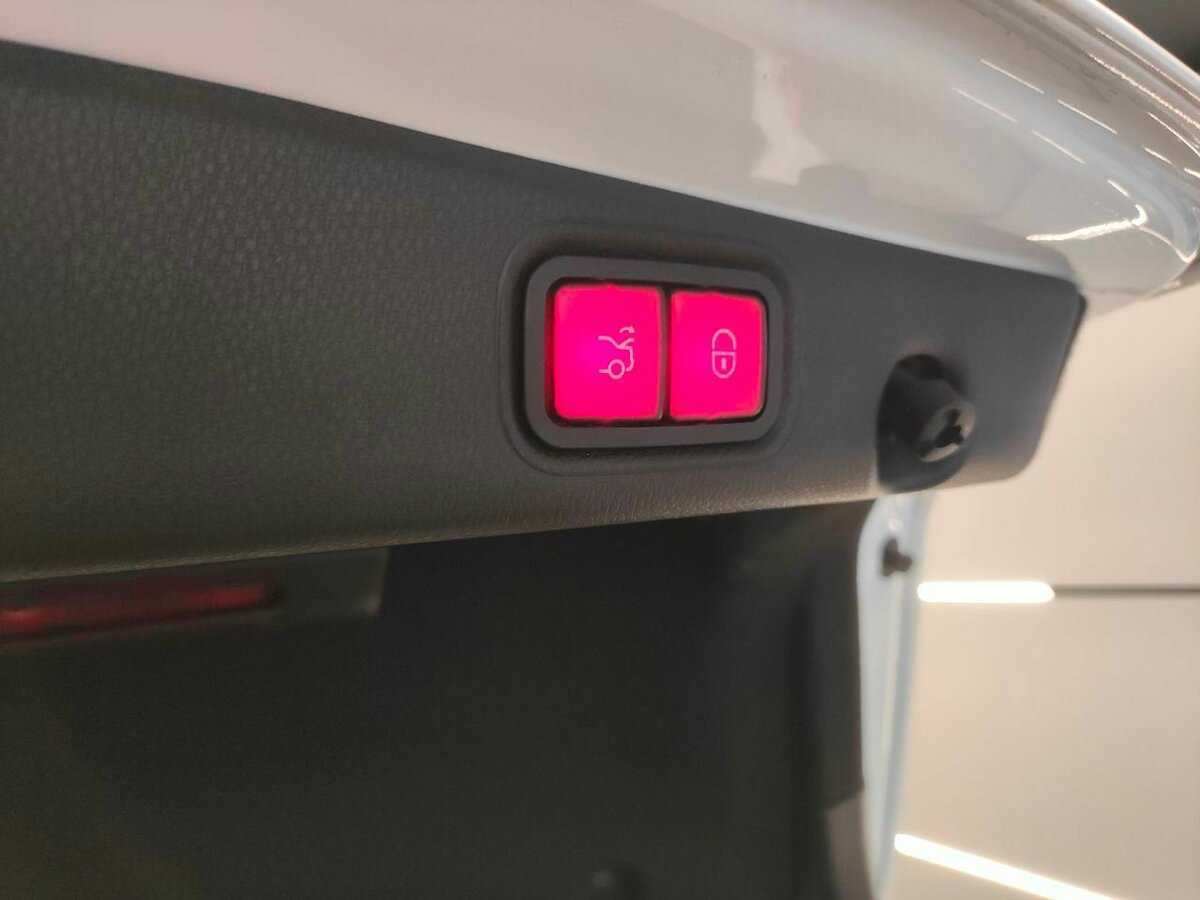 Mercedes-Benz E-Класс 350, 2020 Фото №27