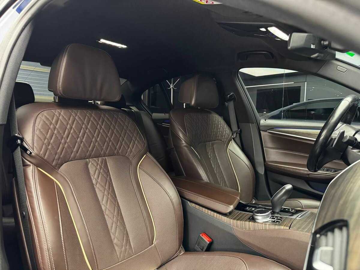 BMW 5 серии 530d xDrive, 2018 Фото №29