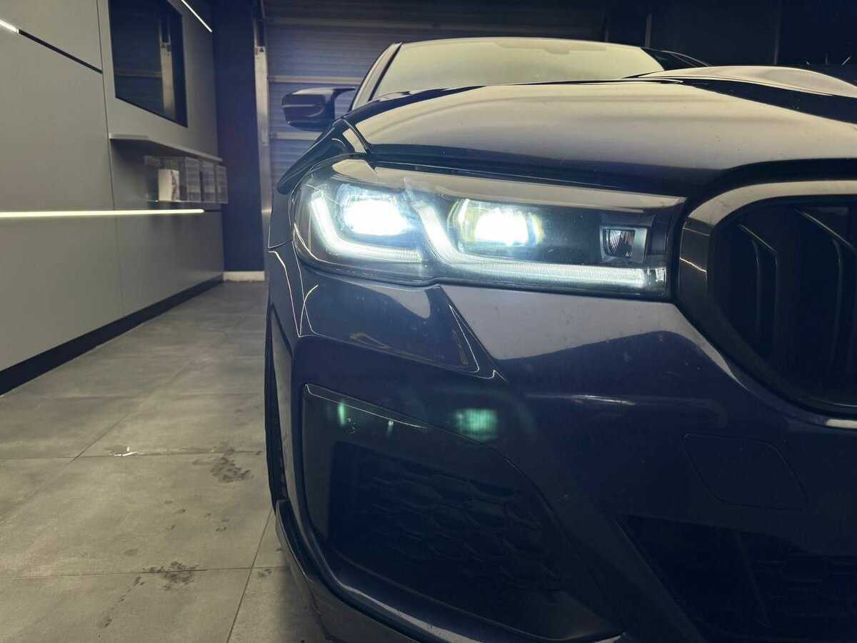 BMW 5 серии 530d xDrive, 2018 Фото №32