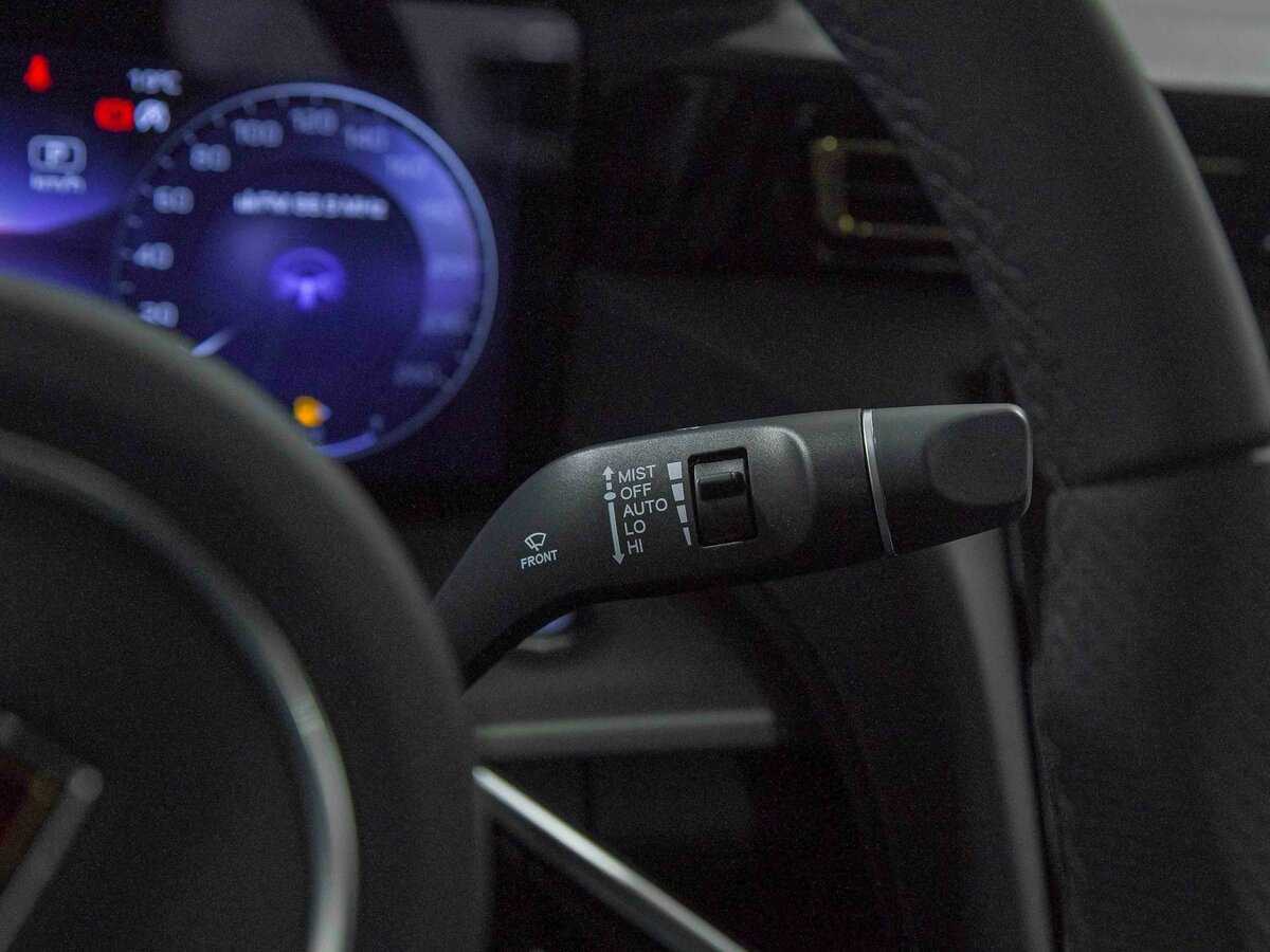 Hongqi H5, 2024 Фото №10