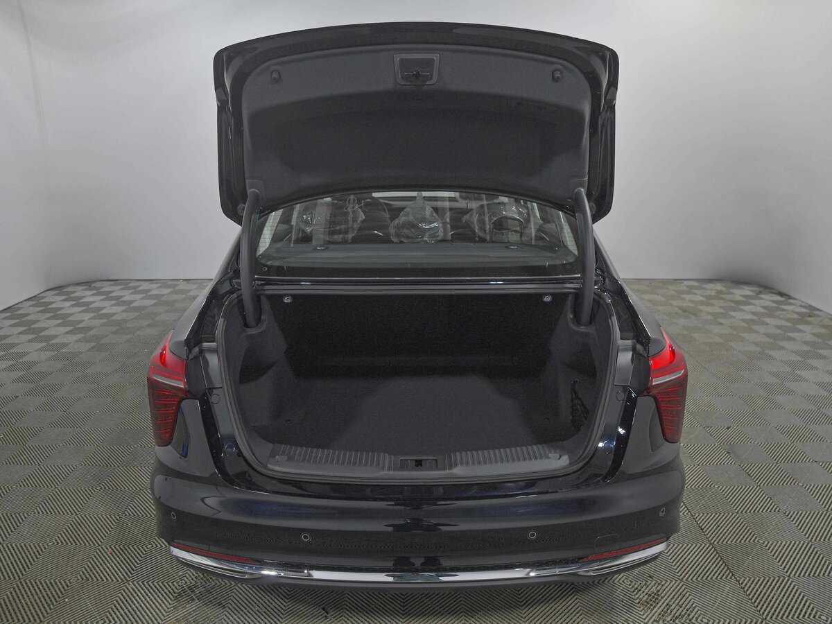 Hongqi H5, 2024 Фото №22