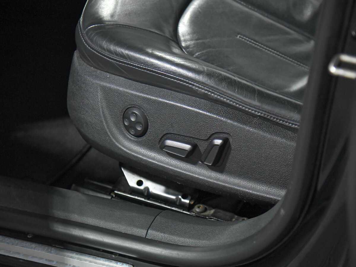 Audi A7, 2010 Фото №13