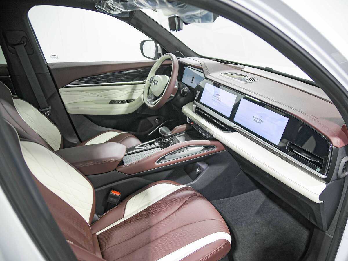 Geely Monjaro, 2024 Фото №21