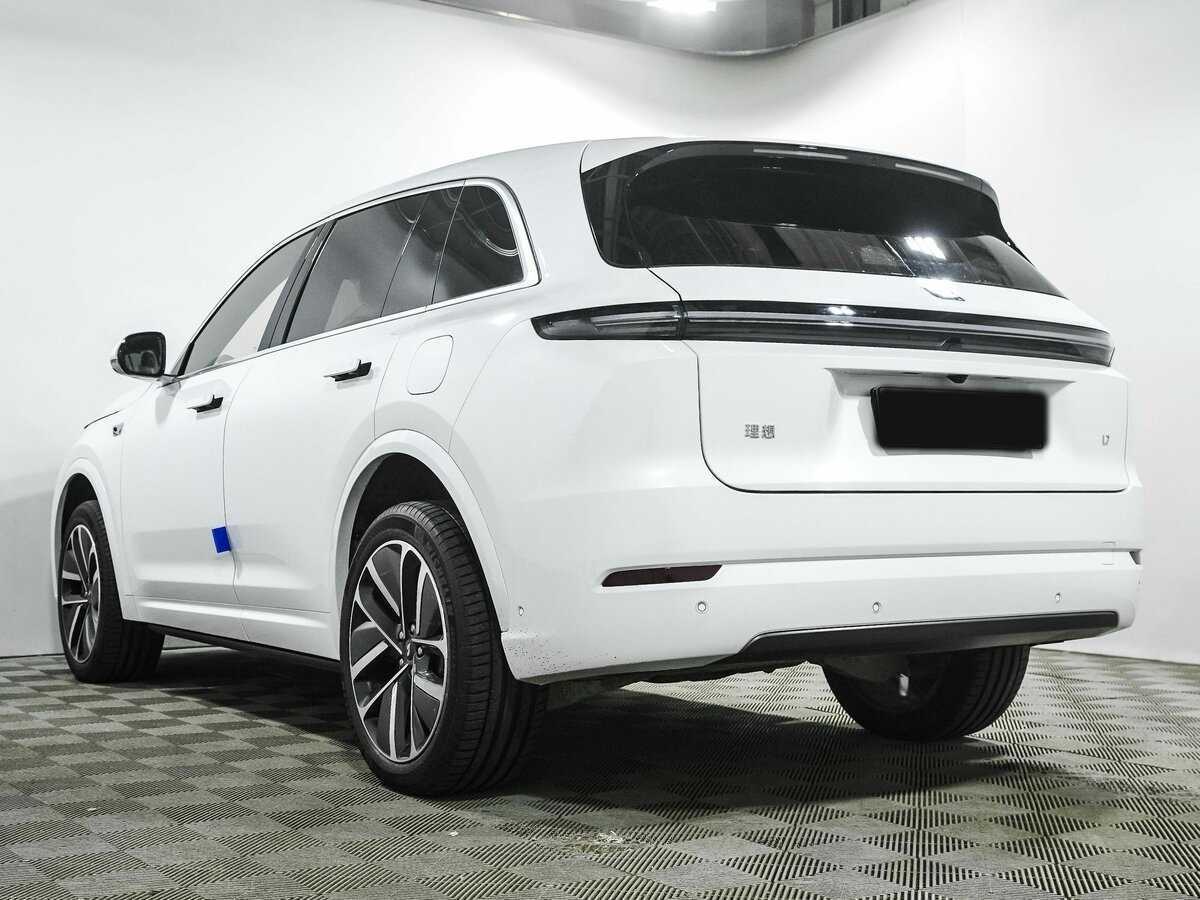 LiXiang L7 42.8 kWh, 2024 - 40 км. | Фото №6