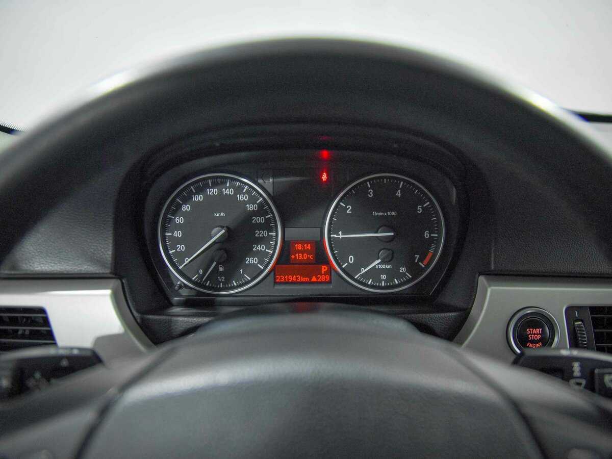 BMW 3 серии 318i, 2011 - 231 942 км. | Фото №6