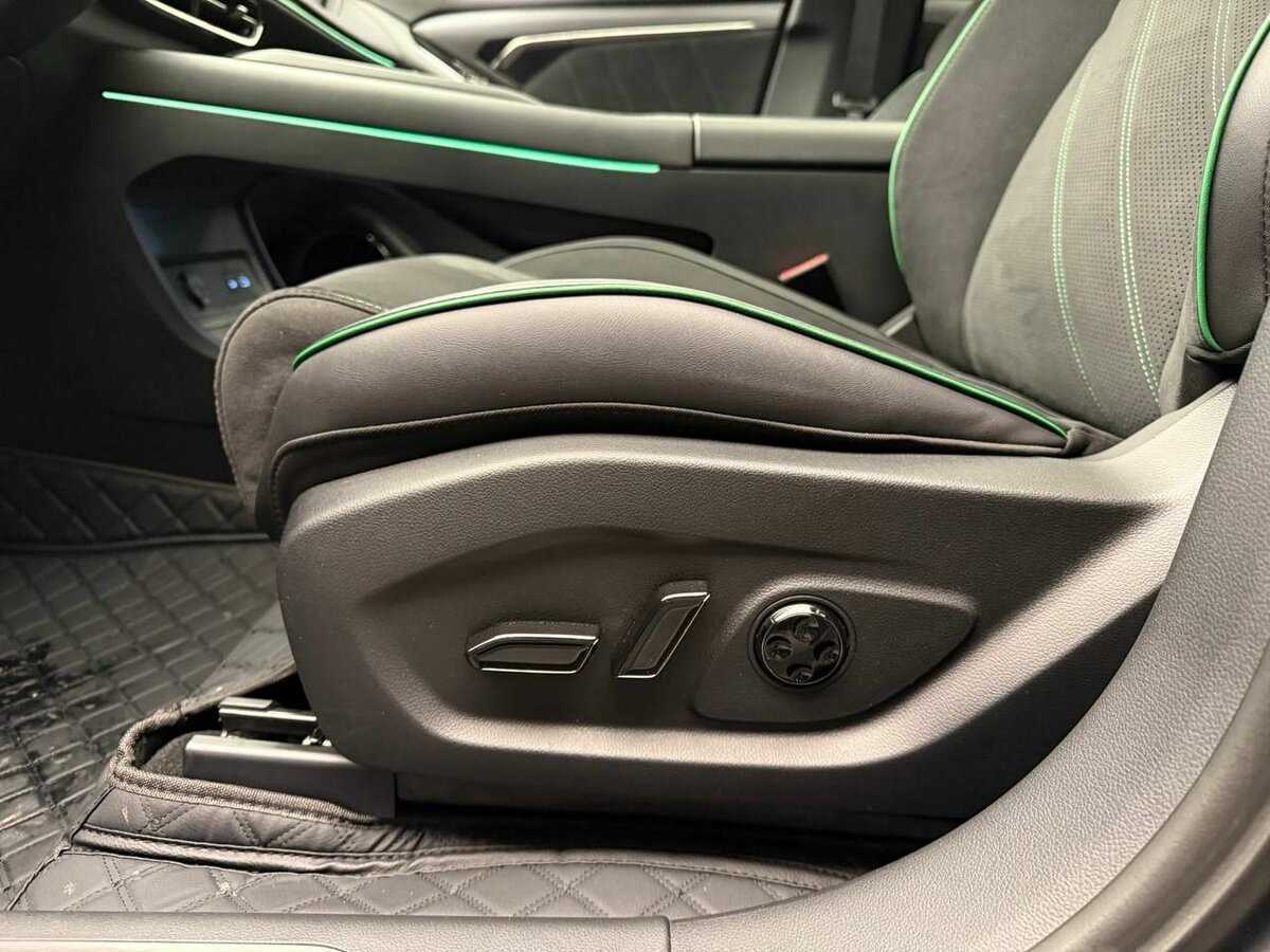 Voyah Free, 2024 Фото №16