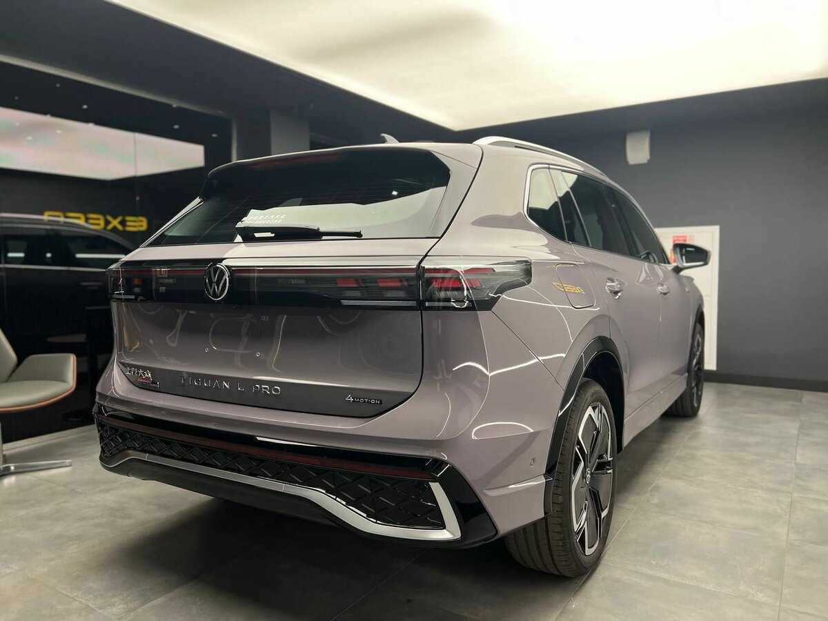 Volkswagen Tiguan L Pro, 2024 Фото №3