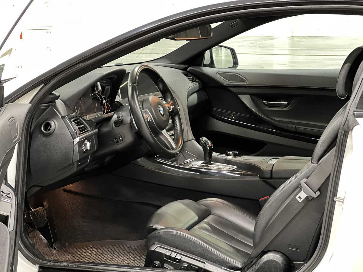 BMW 6 серии 650i xDrive, 2012 Фото №16