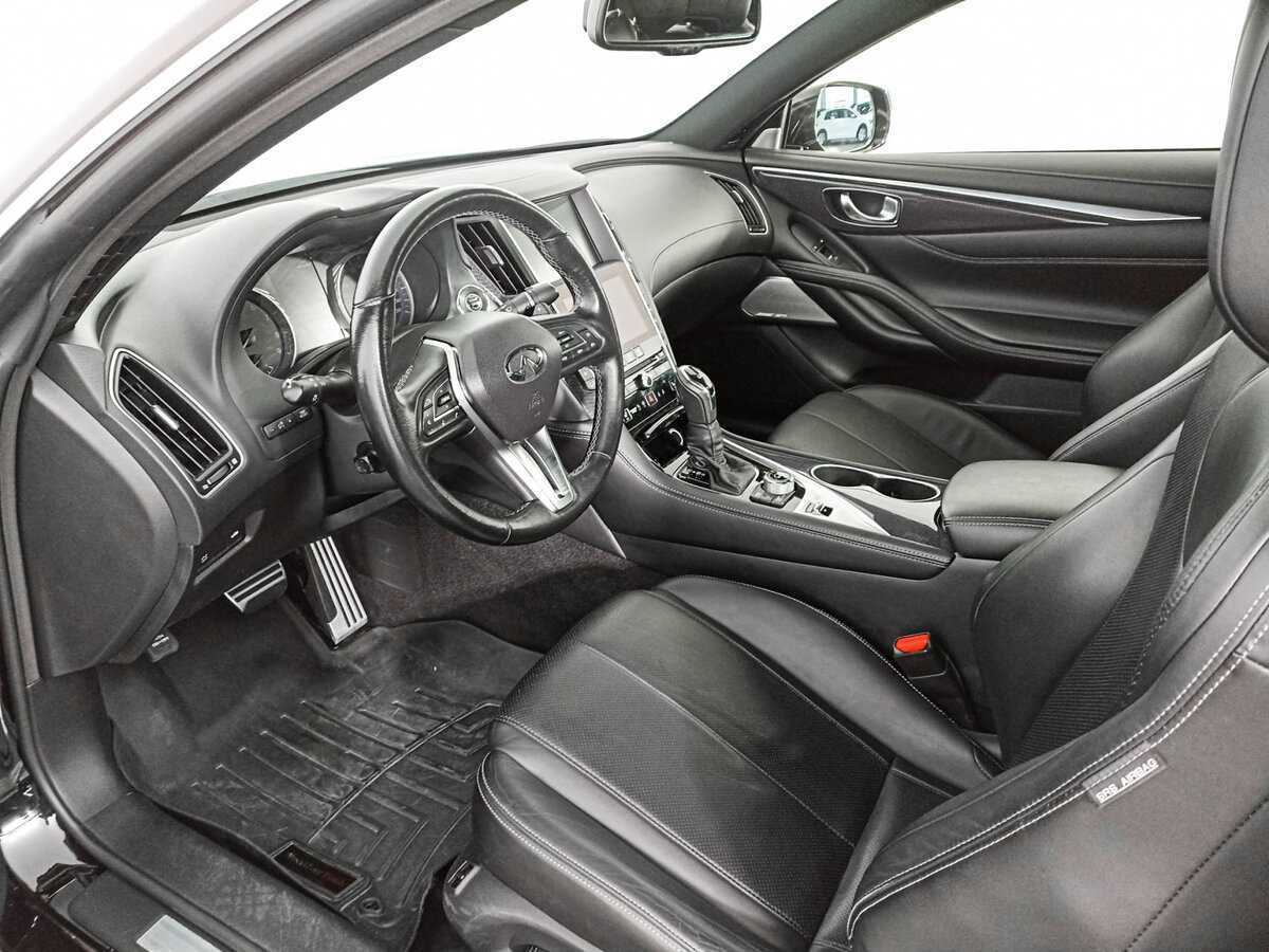 Infiniti Q60, 2017 Фото №16