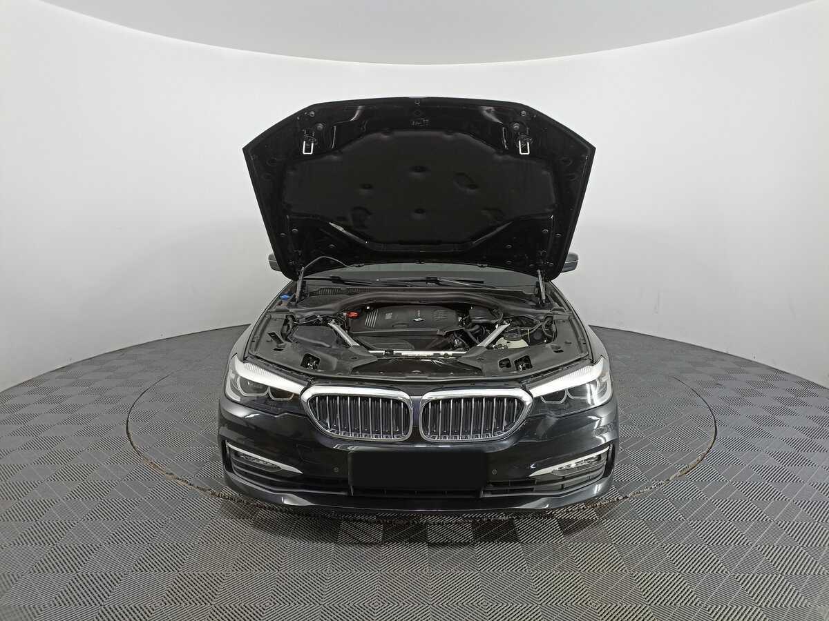 BMW 5 серии 520d xDrive, 2018 - 117 323 км. | Фото №8