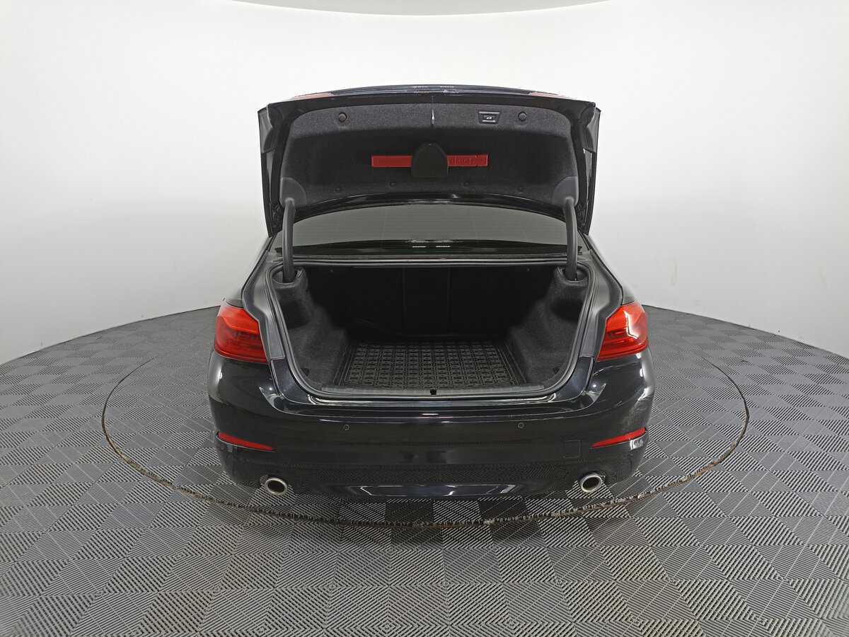 BMW 5 серии 520d xDrive, 2018 Фото №9