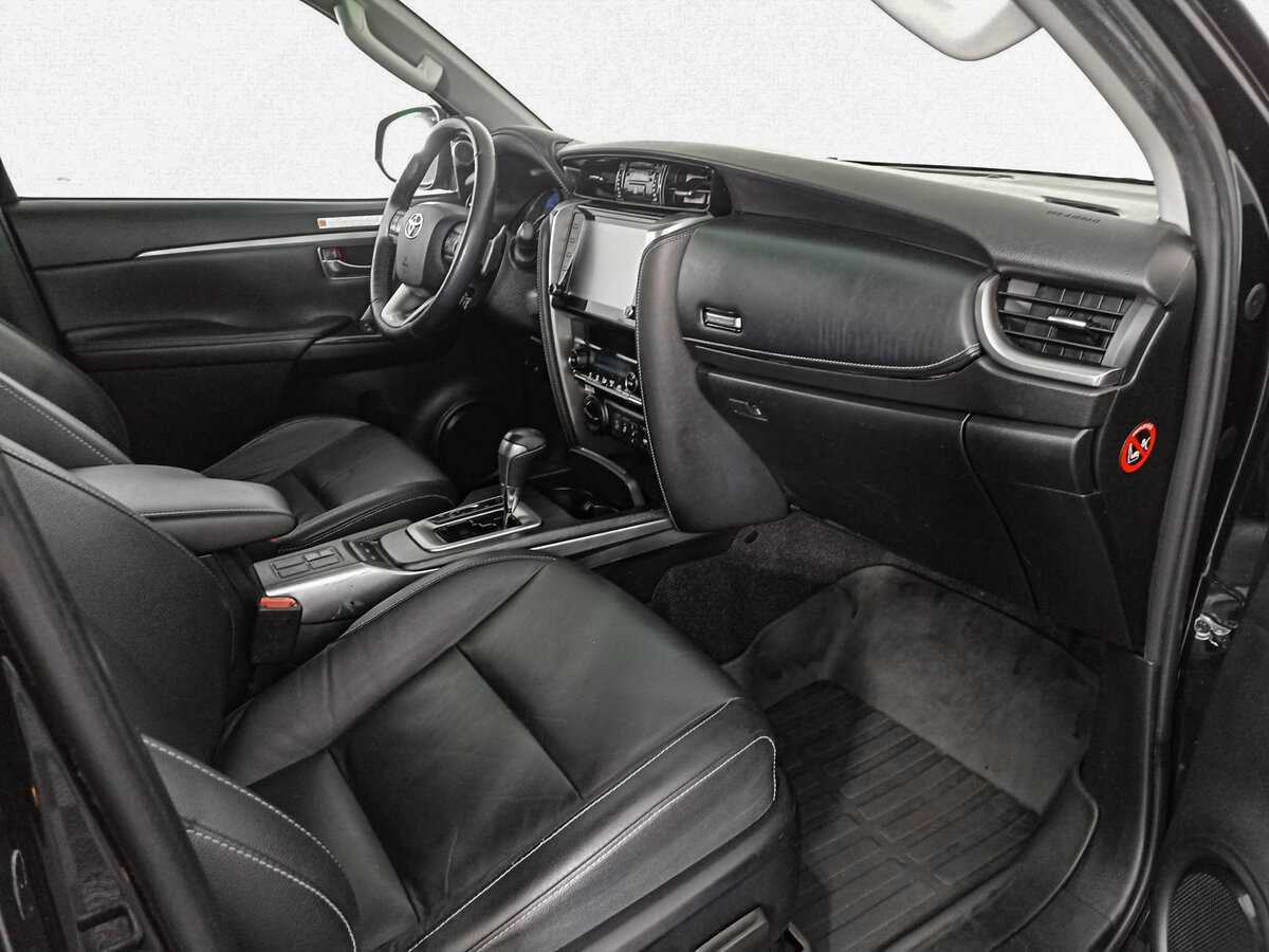 Toyota Fortuner, 2020 - 133 030 км. | Фото №7