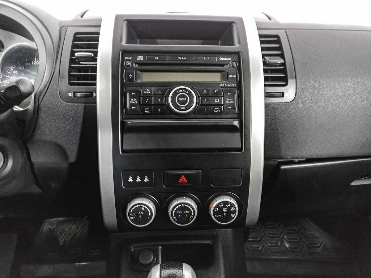 Nissan X-Trail, 2010 Фото №12
