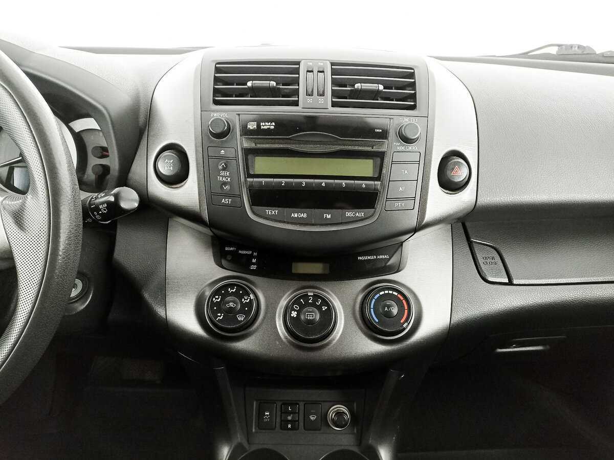 Toyota RAV4, 2011 Фото №13