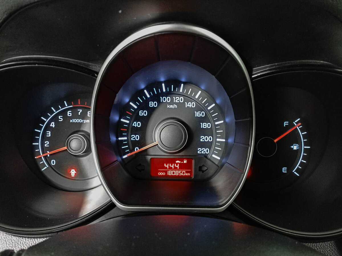 Kia Rio, 2011 Фото №13