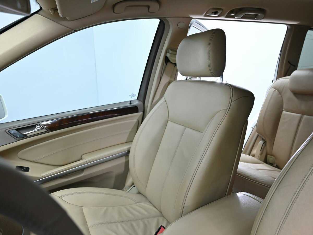 Mercedes-Benz GL-Класс 350, 2010 Фото №14