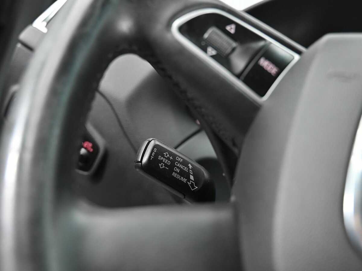 Audi Q5, 2010 Фото №9