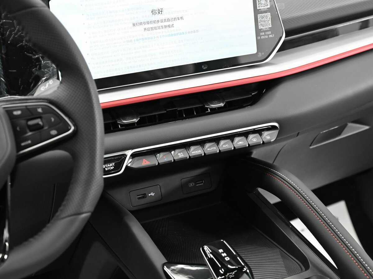 Geely Coolray, 2024 Фото №12