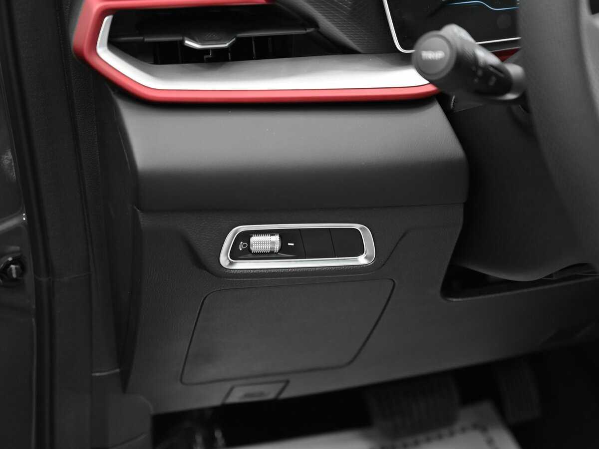 Geely Coolray, 2024 Фото №13