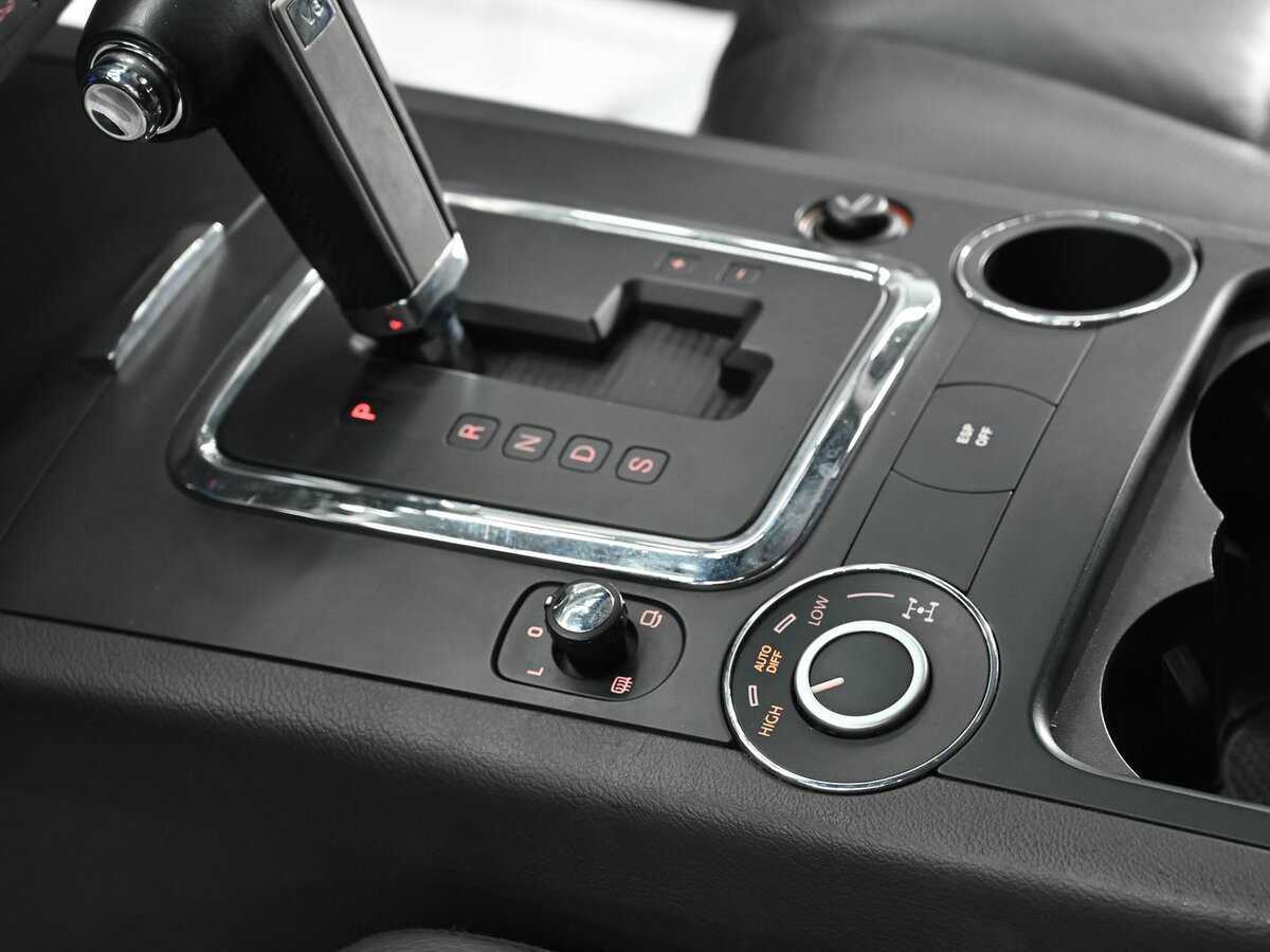 Volkswagen Touareg, 2010 Фото №13