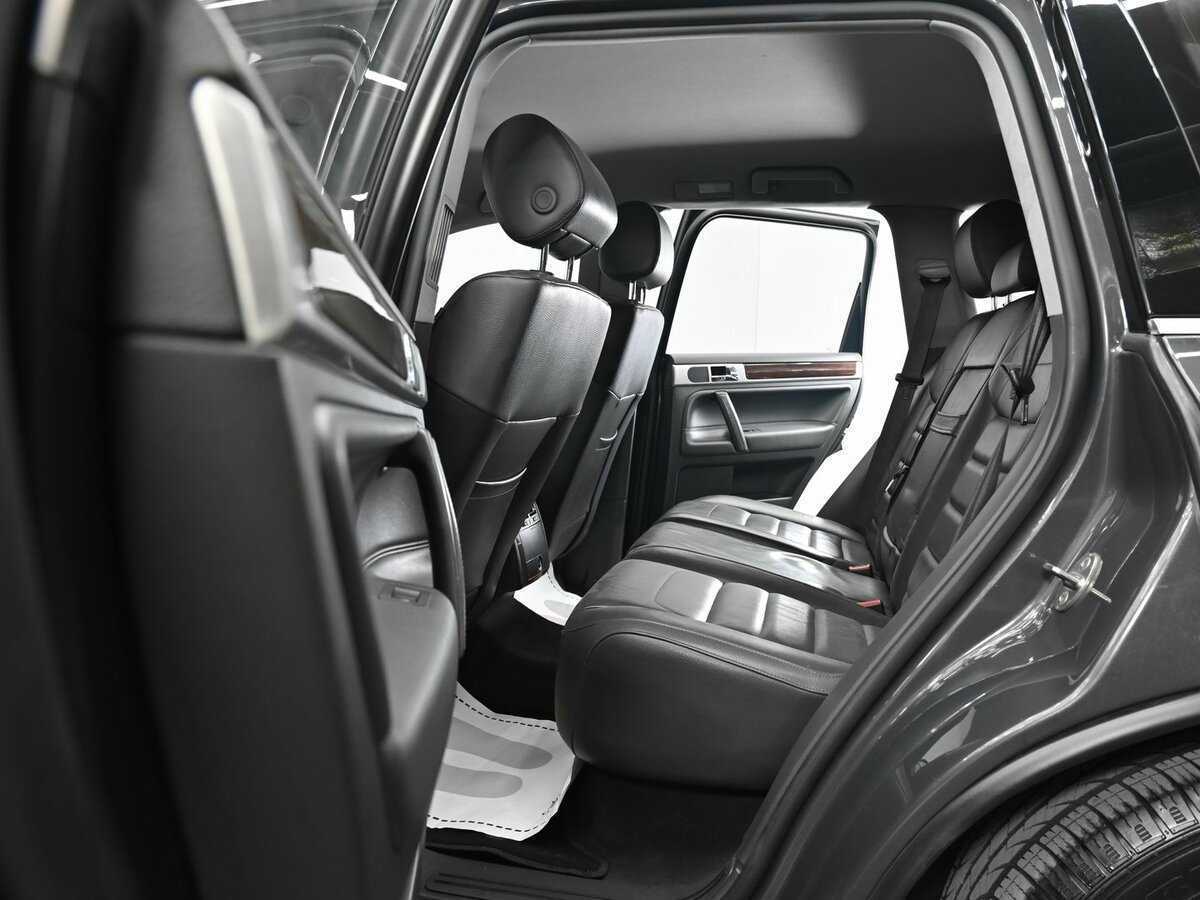 Volkswagen Touareg, 2010 Фото №13