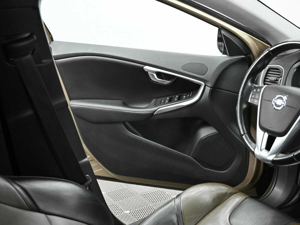 Volvo V40, 2014 - 157 000 км. | Фото №8